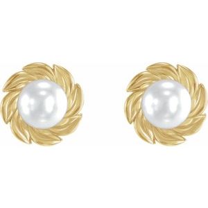 14K Yellow Gold Pearl 4 Mm Cultured White Akoya Pearl Leaf Earrings