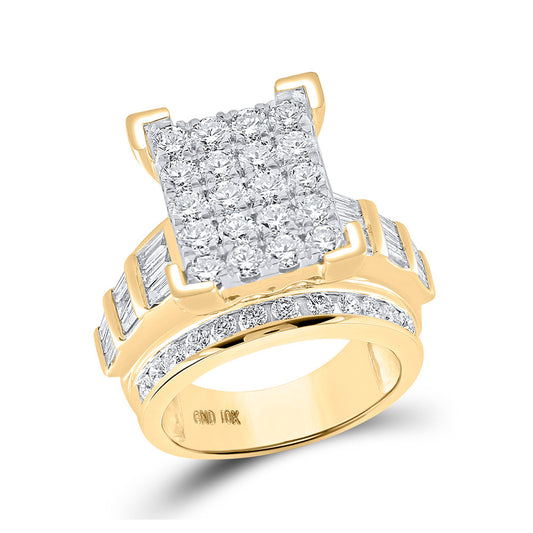 10K Yellow Gold Round Diamond Cluster Bridal Wedding Engagement Ring 3 Cttw, Womens Size: 5-10