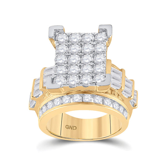 14K Yellow Gold Round Diamond Cluster Bridal Wedding Engagement Ring 4 Cttw, Womens Size: 5-10