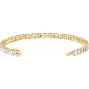 14K Yellow Gold Emerald 4.1 X 3.1Mm G-H Si 10 1/2 Ctw Lab-Grown Diamond Line Bracelet, Length: 7 In