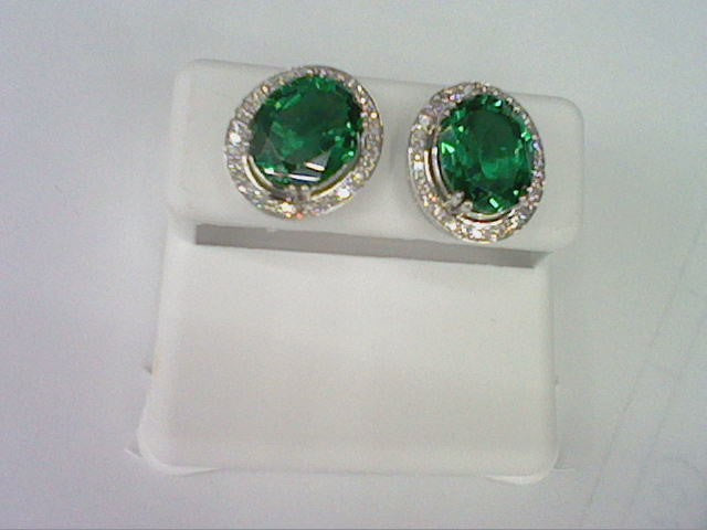 10K Yellow Or White Gold Diamond Earring