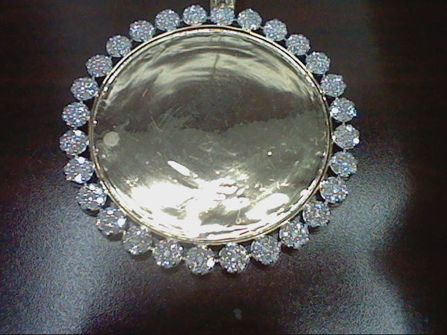 10K Yellow Gold 1.00 Cttw Diamond Memory Pendant