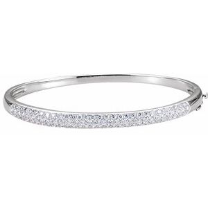 14K White Gold Round 1.5Mm H+ I1 1 1/2 Ctw Natural Diamond Cuff Bracelet, Length: 7.5 In