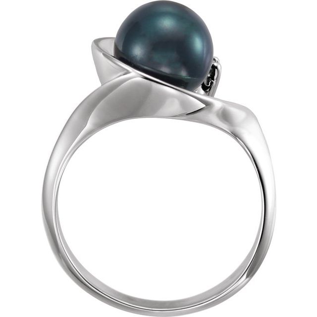 14K White Gold 8 Mm Polished Cultured Black Akoya Pearl And .03 Ct Natural Diamond Ring, Size 6