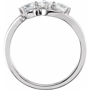 14K White Gold Round 4.1 Mm Polished 3/4Ctw Lab-Grown Diamond 3 Stone Ring Size 7