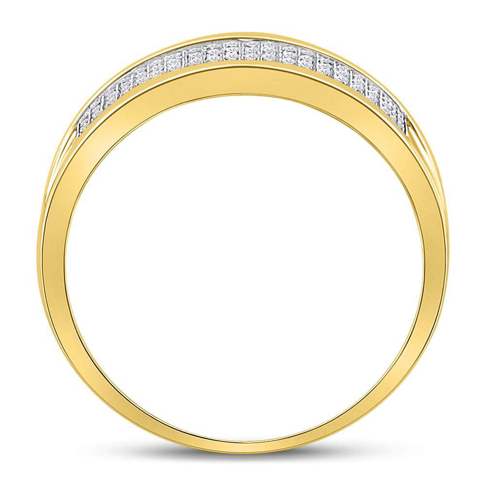 10K White Or Yellow Gold Mens Round Diamond Micropave Wedding Anniversary Band Ring, Mens Size: 7-13