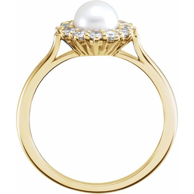 14K Yellow Gold 8.0-8.5 Mm Polished Cultured White Freshwater Pearl And 3/8 Ctw Natural Diamond Halo-Style Ring, Size 7