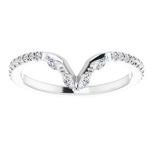 14K White Gold Oval 7.5 X 5.5 Mm Si1, Si2-Si3, Ghi, G-H :: 1/4 Ctw Polished 1/4 Ctw Natural Diamond French-Set Matching Band Size 7