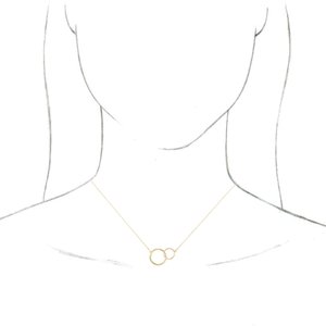 14K Yellow Gold 15.49 X 9.71 Mm 16-18 In Polished Interlocking Circle Necklace