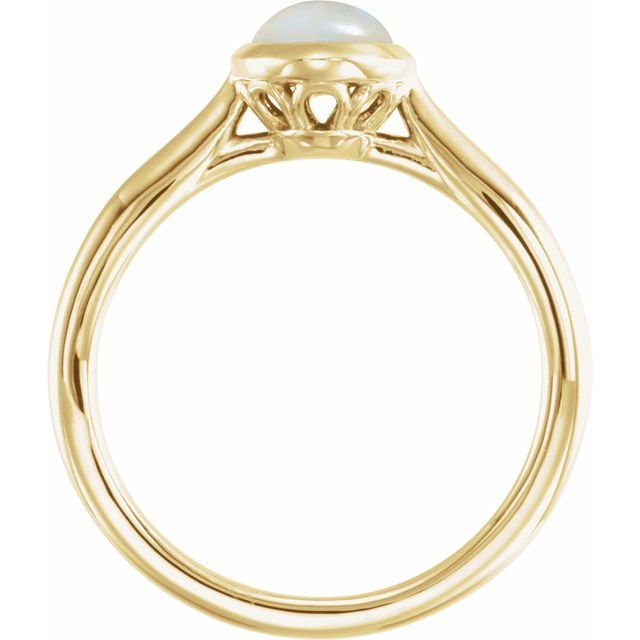 14K Yellow Gold Oval 8 X 6 Mm Polished Natural Ethiopian Opal Cabochon Ring, Size 7