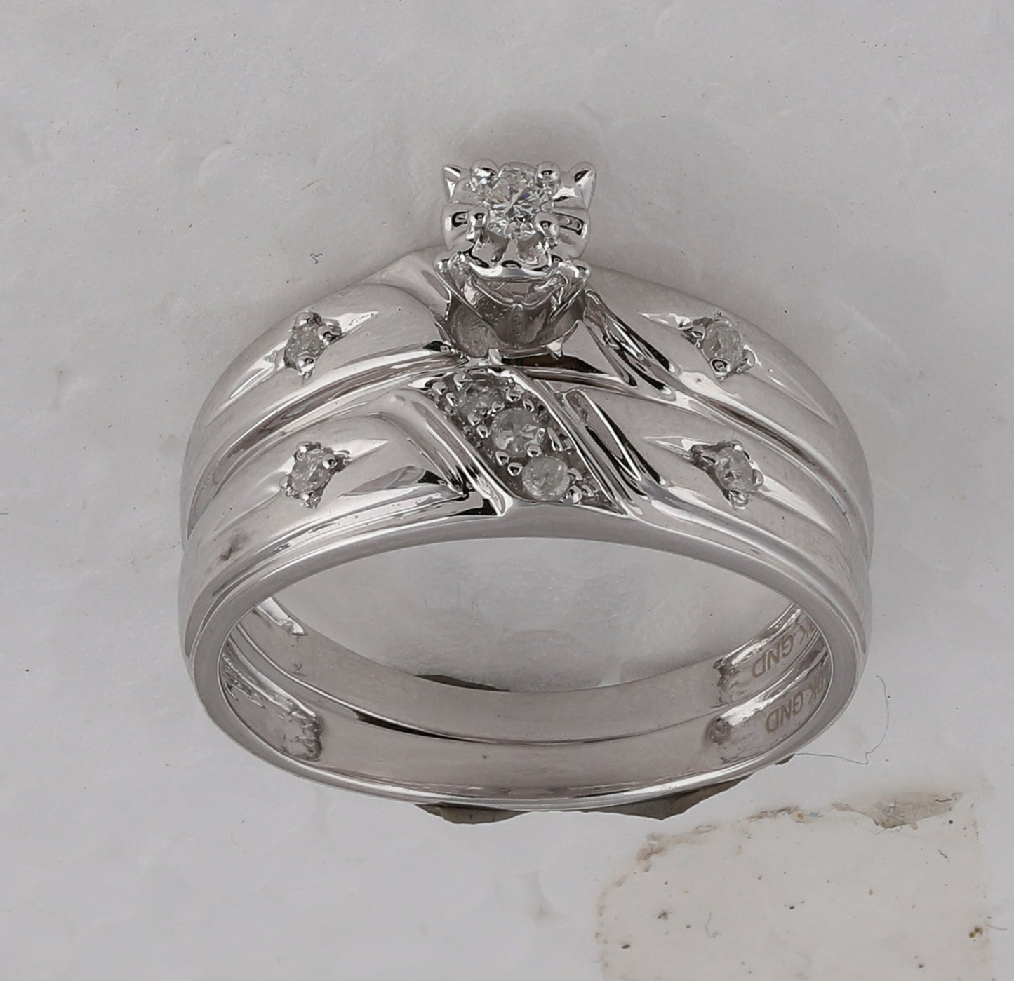 10kt White Gold His & Hers Round Diamond Solitaire Cross Matching Bridal Wedding Ring Band Set 1/6 Cttw