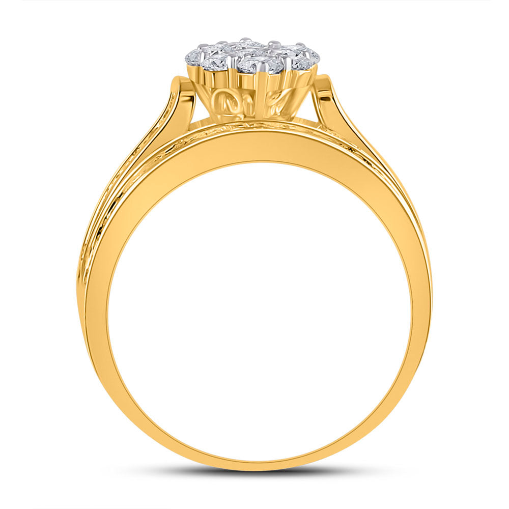 14K Yellow Gold Round Diamond Cluster Bridal Wedding Engagement Ring 1-1/2 Cttw, Womens Size: 5-10