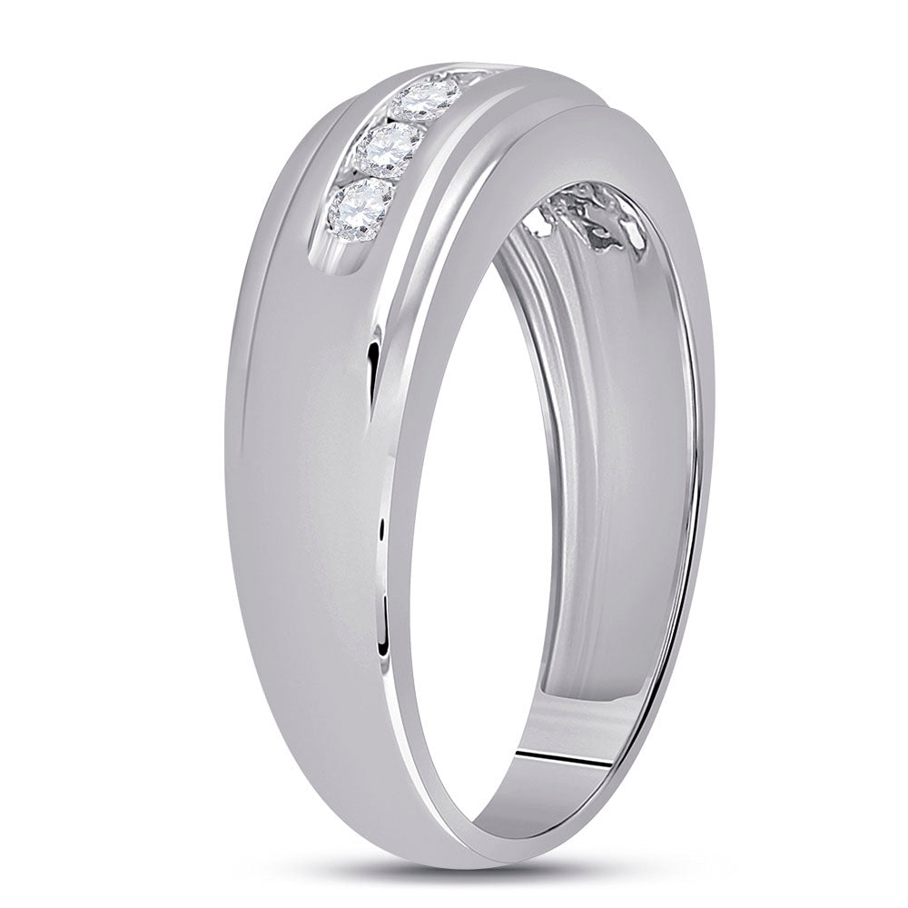 10K White Gold Mens Round Diamond Wedding Single Row Band Ring 1/2 Cttw, Mens Size: 7-13