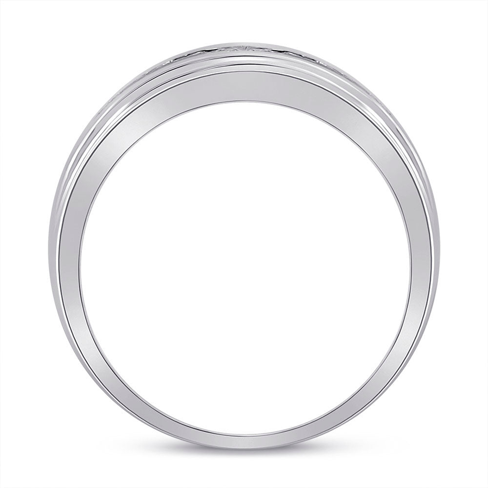 10K White Gold Mens Round Diamond Wedding Single Row Band Ring 1/2 Cttw, Mens Size: 7-13