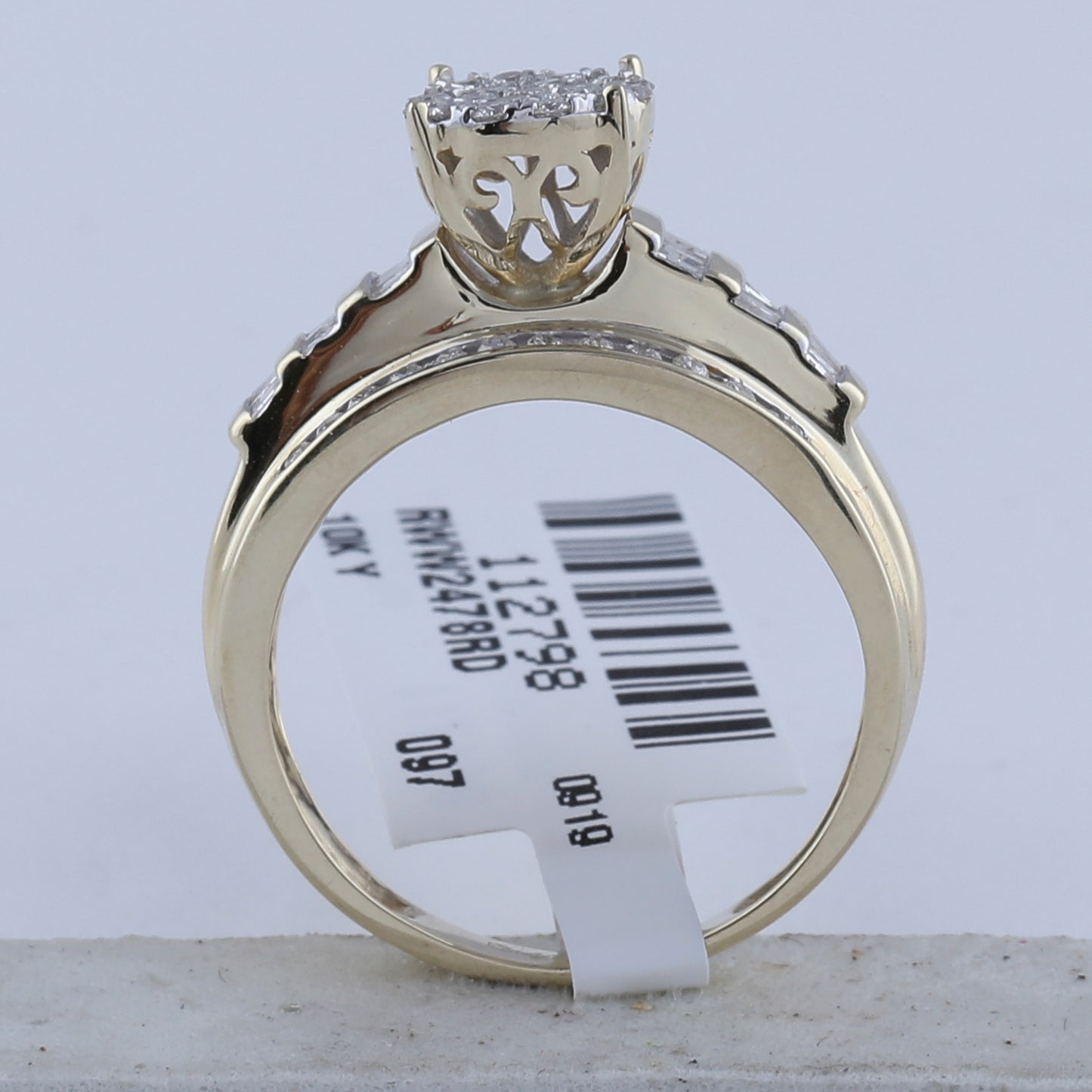 10K Yellow Gold Round Diamond Cluster Bridal Wedding Engagement Ring 1/2ctw, Womens Size: 5-10