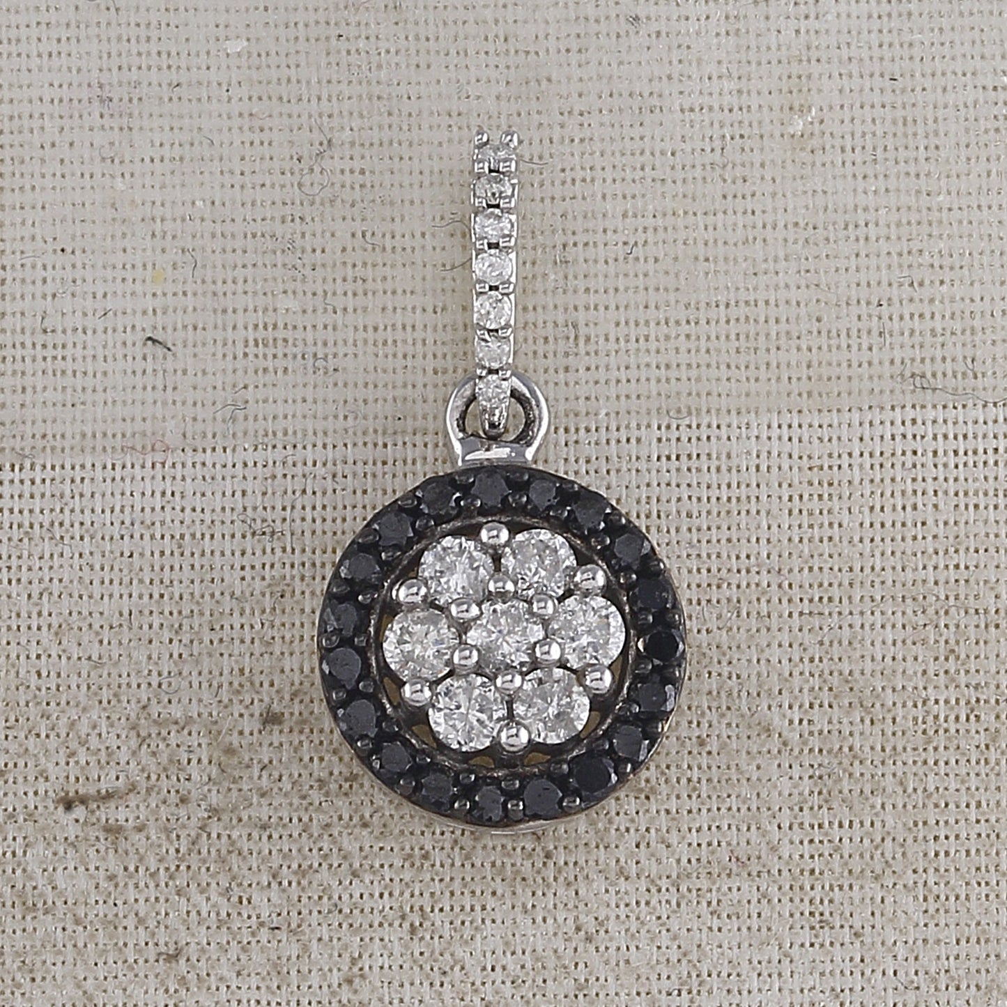 10kt White Gold Womens Color Enhanced Black Diamond Flower Cluster Fashion Pendant 1/2 Cttw