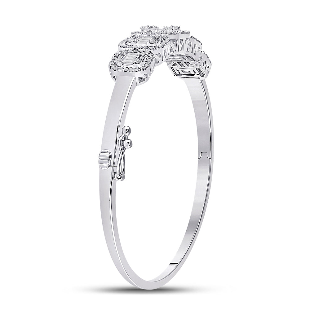 14kt White Gold 1 5/8ctw Diamond Ana M Diana Bangle (55x64.80 Mm)