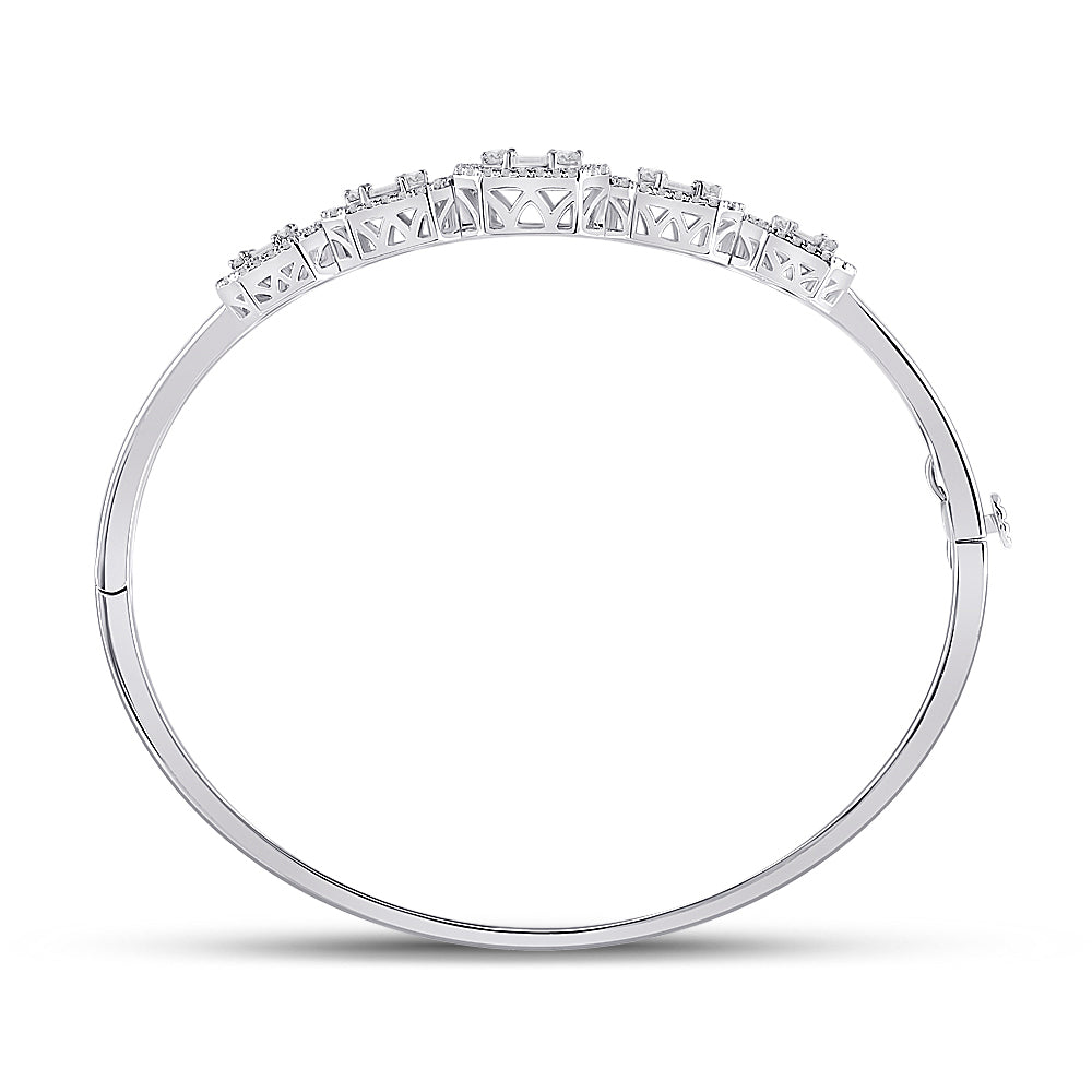 14kt White Gold 1 5/8ctw Diamond Ana M Diana Bangle (55x64.80 Mm)