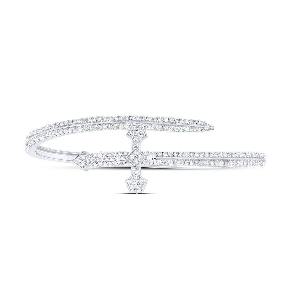 10kt White Gold 2 Cttw Natural Diamond Fashion Cross Bangle ( 55 Mm )