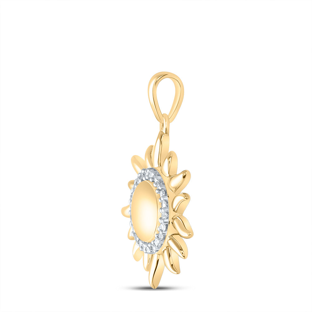 10K Yellow Gold 1/10 Ctw Natural Diamond Pendant