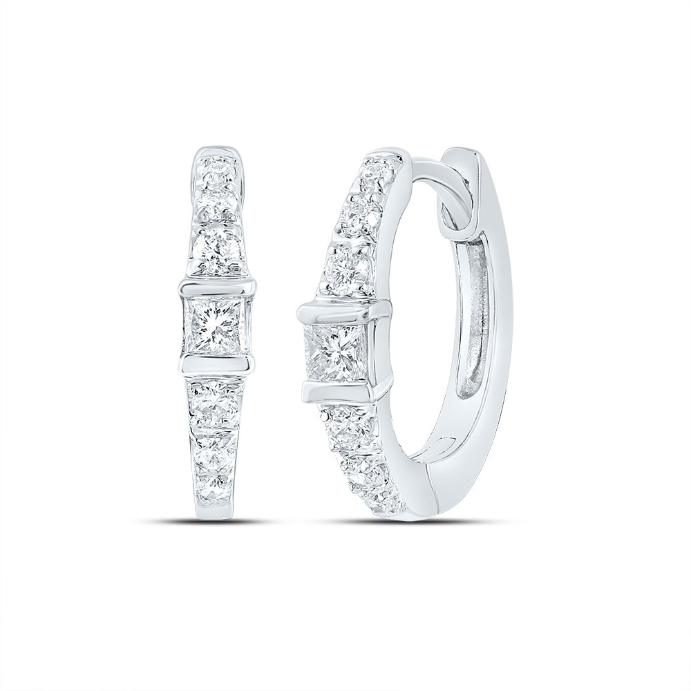 10kt White Gold 1/6 Cttw Diamond Hoop Earring