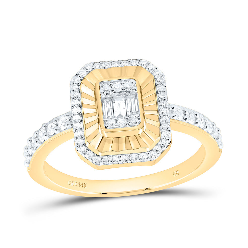 14K Yellow Gold 3/8Cttw Natural Diamond Cn Fashion Emerald Ring