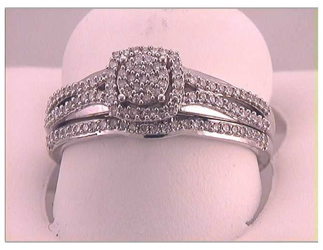 10kt White Gold 1/3ctw Diamond Bridal Set