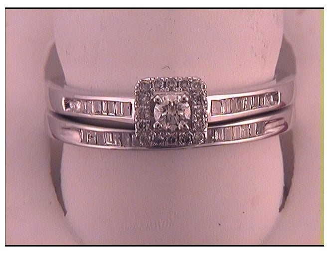 10kt White Gold 3/8ctw Diamond Ring