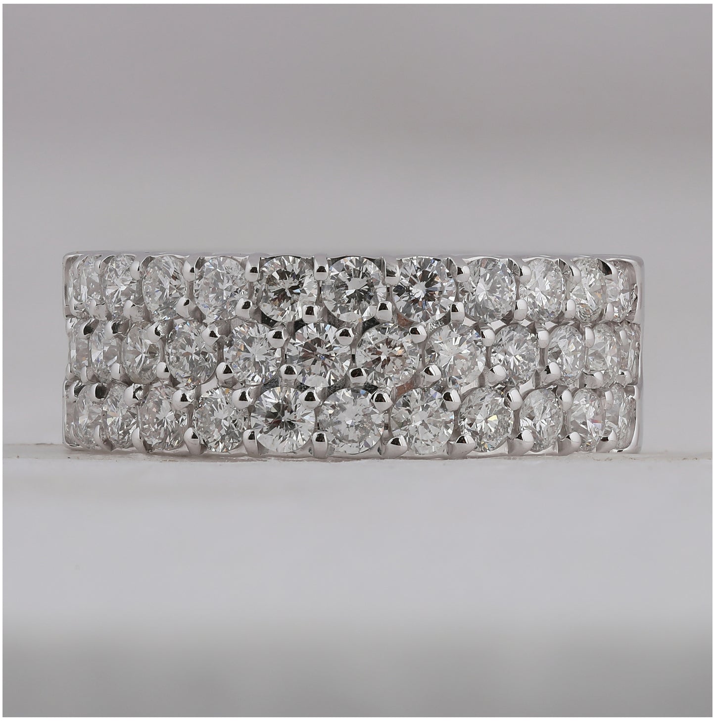 14K White Gold Womens Round Pave-set Diamond Triple Row Wedding Band 2 Cttw, Womens Size: 5-10