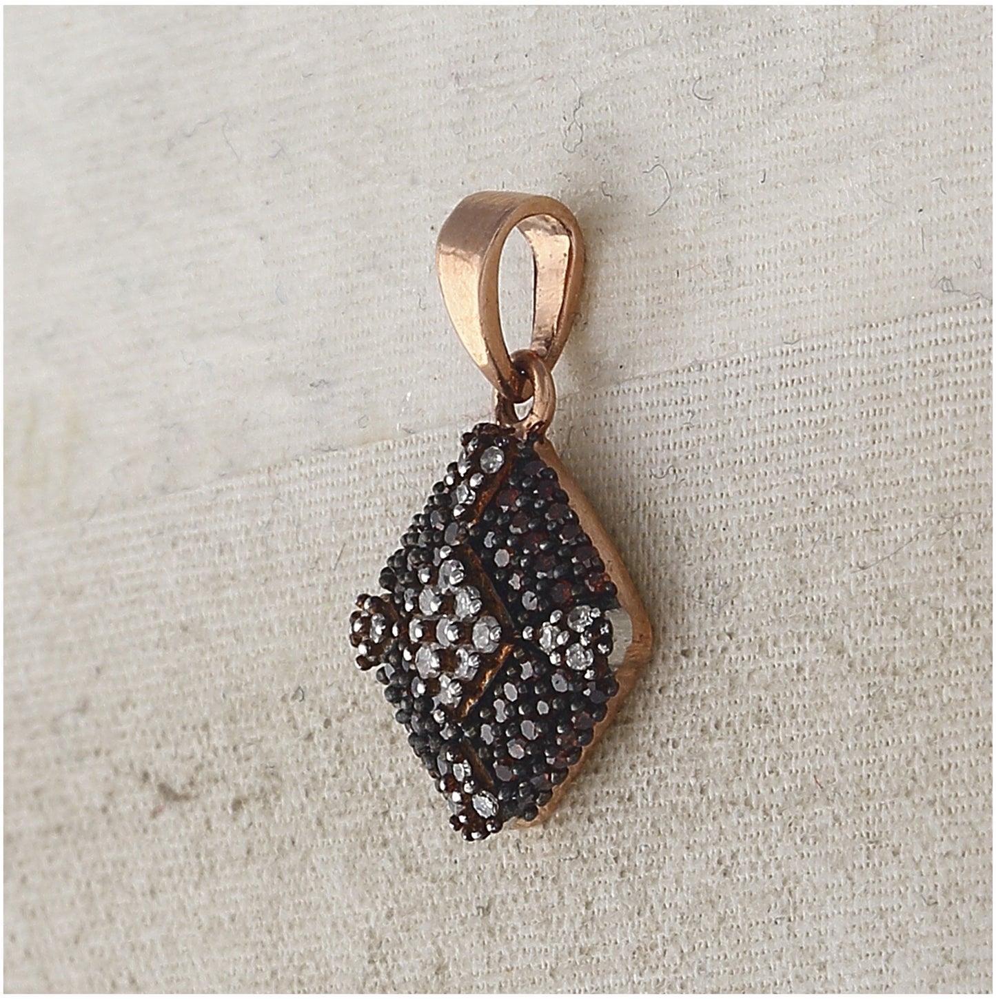 10kt Rose Gold 1/4ctw Diamond Fashion Red Pendant