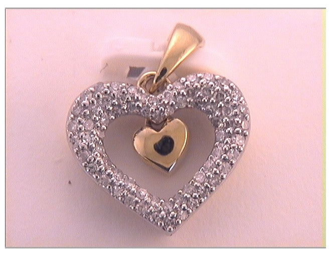 10kt Yellow Gold 1/4ctw Diamond Gift Heart Pendant