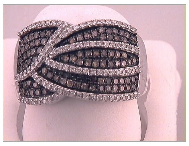 10kt White Gold 3/4ctw Diamond Fashion Brown Ring