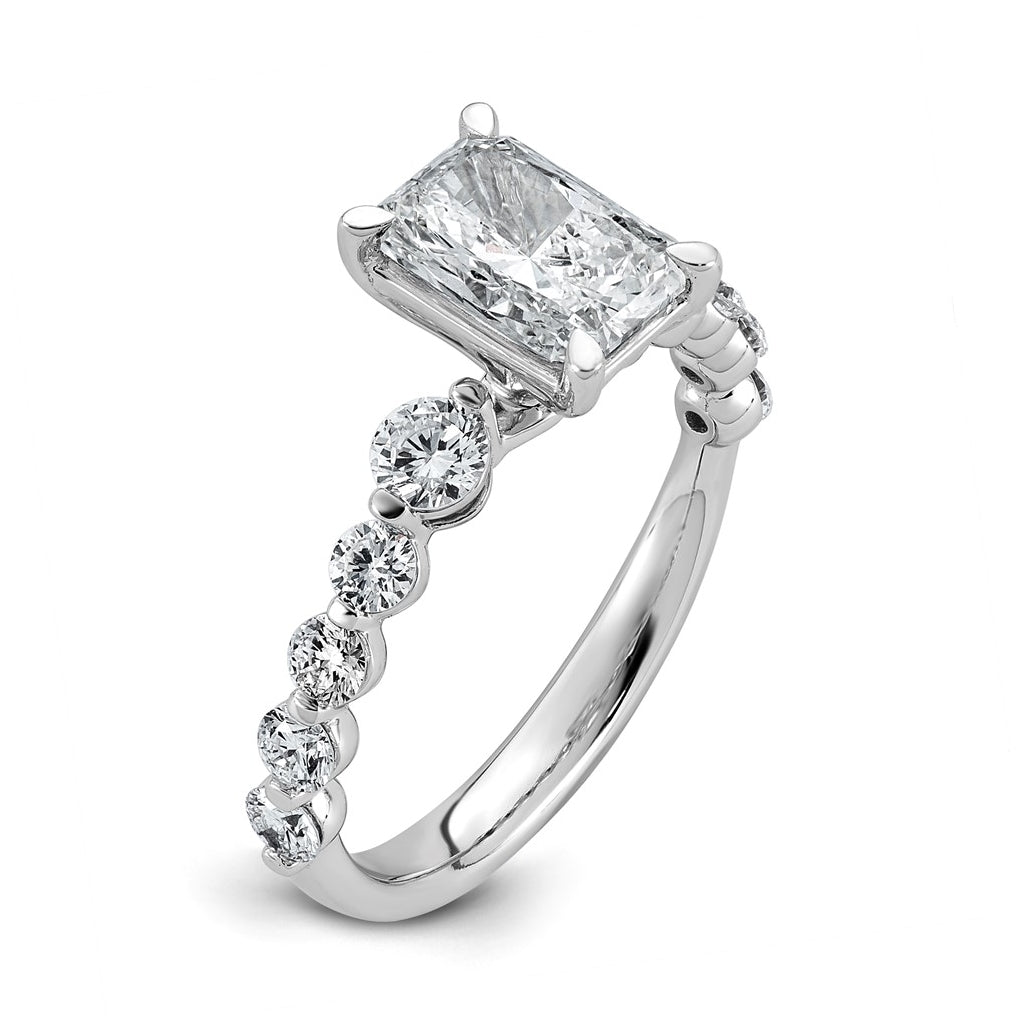 14K White Gold 2 1/3ct Cert. Radiant Ctr Lab Grown Diamond VS+ F+ w/ Round Sides Comp. En