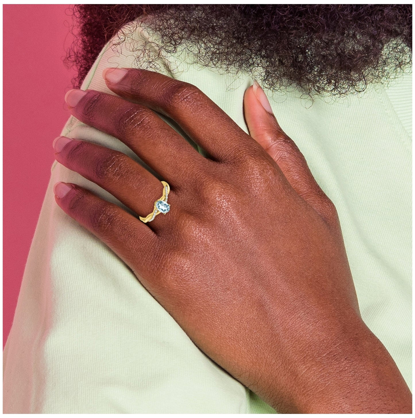 10K Yellow Gold Oval Aquamarine and Diamond Ring, Size 7