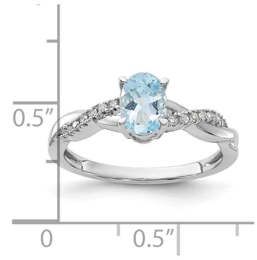 14K White Gold Oval Aquamarine and Diamond Ring, Size 7
