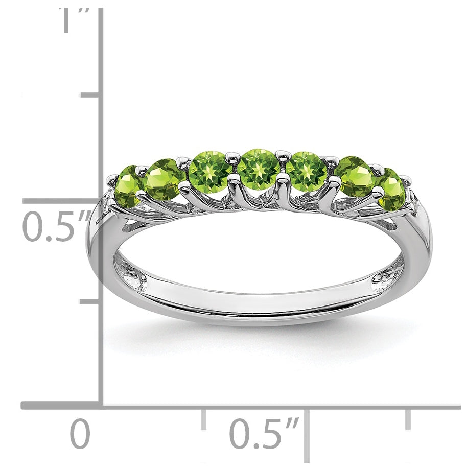 14k White Gold Peridot and Diamond 7-stone Ring, Size 6