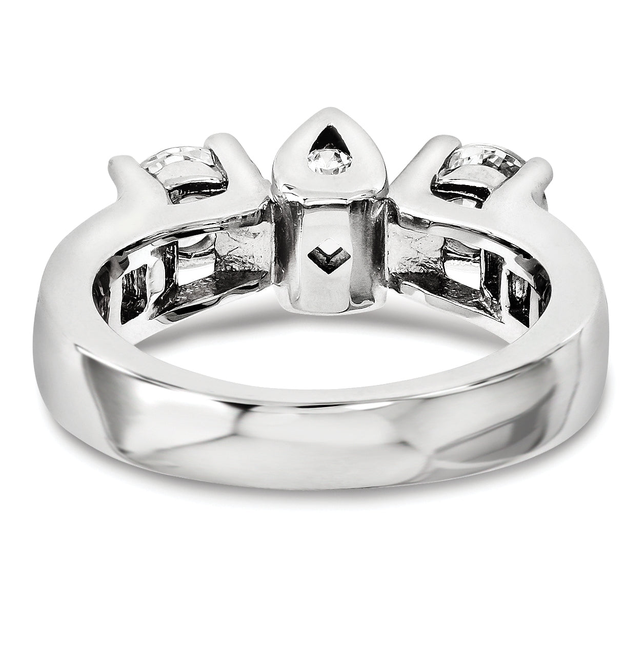 14K White Gold Diamond Engagement Ring