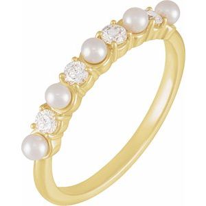14K Yellow Gold Round 2.5 Mm Cultured White Seed Pearl And 1/4 Ctw Natural Diamond Anniversary Band Size 7