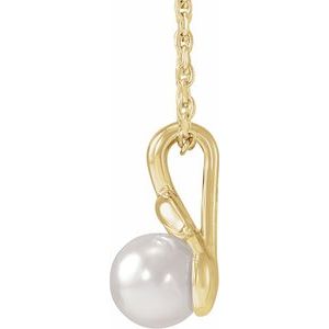 14K Yellow Gold Pearl 5 Mm  Cultured White Akoya Pearl Floral Necklace, Length: 18 In