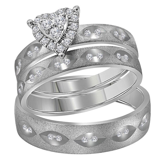 14K White Gold His Hers Round Diamond Heart Matching Wedding Set 1/4 Cttw, Womens Size: 5-10, Mens Size: 7-13
