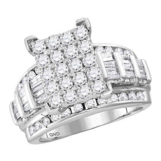 10K White Gold Round Diamond Cluster Bridal Wedding Engagement Ring 3 Cttw, Womens Size: 5-10