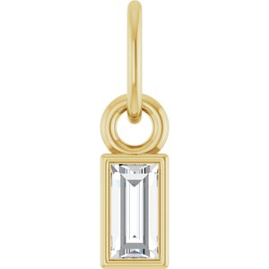 14K Yellow Gold Straight Baguette 4 X 2Mm Gh Vs 1/10 Ctw Lab Grown Diamond Solitaire Pendant