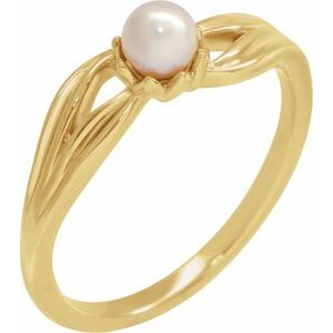 14K Yellow Gold  4.0-4.5 Mm Cultured Pearl Floral Ring Size 7