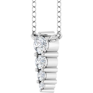 14K White Gold 4-Stone Round 2.5 Mm Si1-Si2, G-H 18 In Polished 1/8 Ctw Lab-Grown Diamond Graduated Bar Necklace