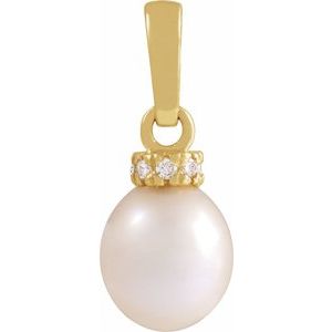 14K Yellow Gold Pearl 7-8 Mm H+ I1 Cultured White Freshwater Pearl And .08 Ctw Natural Diamond Pendant