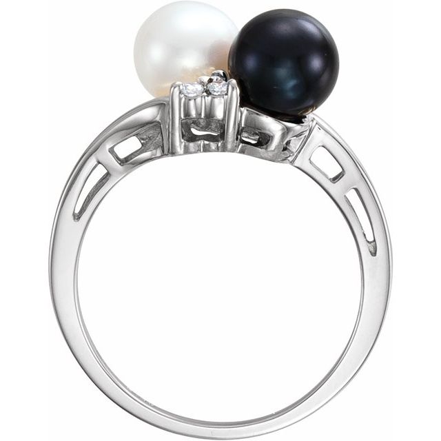 14K White Gold 6.5 Mm Polished Cultured Black And White Akoya Pearls And 1/10 Ctw Natural Diamond Ring, Size 7