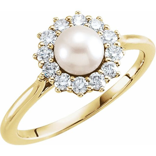 14K Yellow Gold 8.0-8.5 Mm Polished Cultured White Freshwater Pearl And 3/8 Ctw Natural Diamond Halo-Style Ring, Size 7