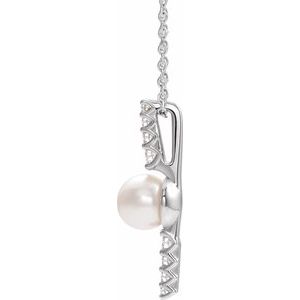 14K White Gold Pearl 6.0-6.5 Mm G-H I1 Cultured White Freshwater Cultural Pearl And 1/6 Ctw Natural Diamond Necklace, Length: 18 In