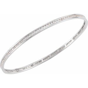 14K White Gold Round 1.7Mm H+ I1 2 1/4 Ctw Natural Diamond Bangle Bracelet, Length: 8 In