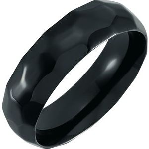 Titanium 7 mm Half Round Comfort-Fit Hammered